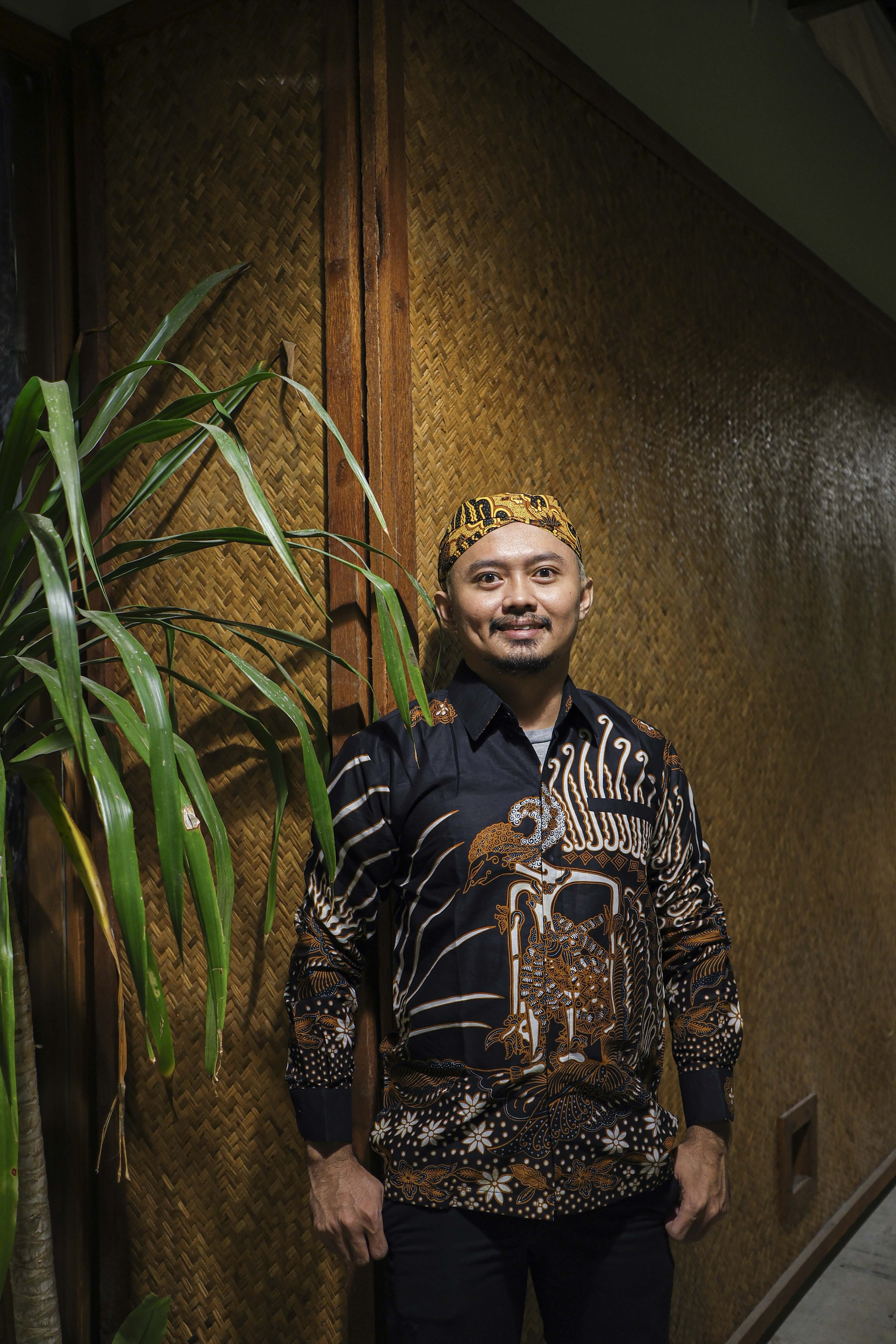 cover-JANOKO Kemeja Batik Pria Solo Lengan Panjang Lapis Furing BY Mbahblangkonsolo-1