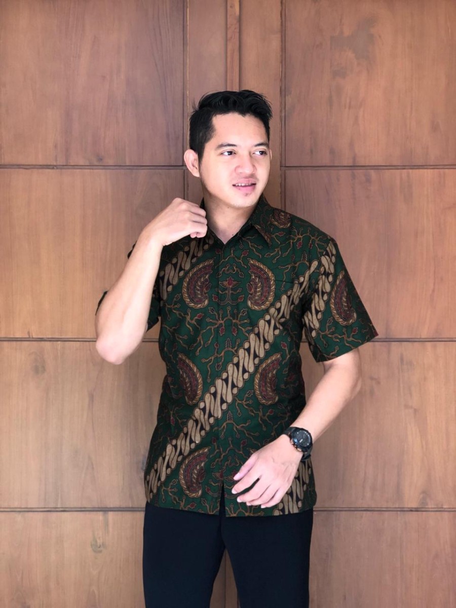 cover-Baju Batik Pria AJISAKA Lapis Furing Halus BY BATIKSOLOAMANAH-1
