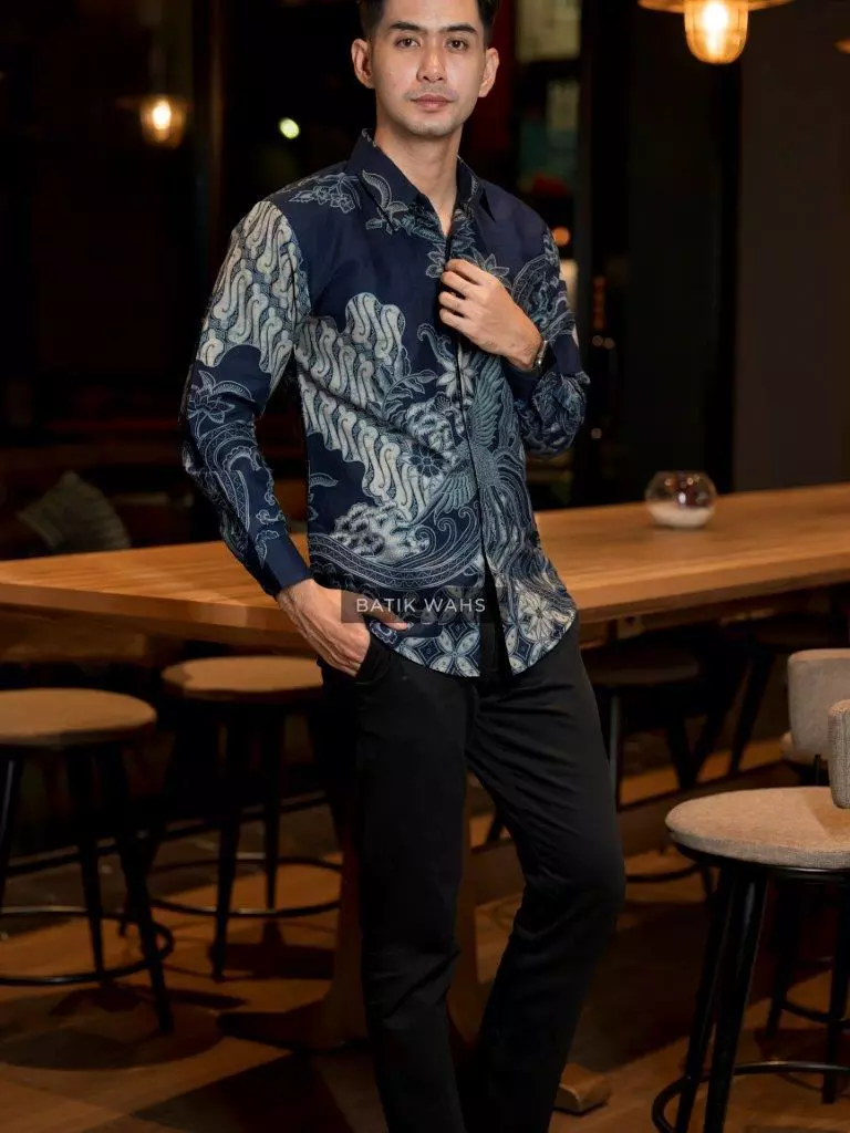 cover-HAMENGKU NAVY Kemeja Batik Pria Modern Original Solo Lapis Furing Terbaru Bahan Katun Prima Size Nyaman Terlaris BY BATIKSOLOAMANAH-1