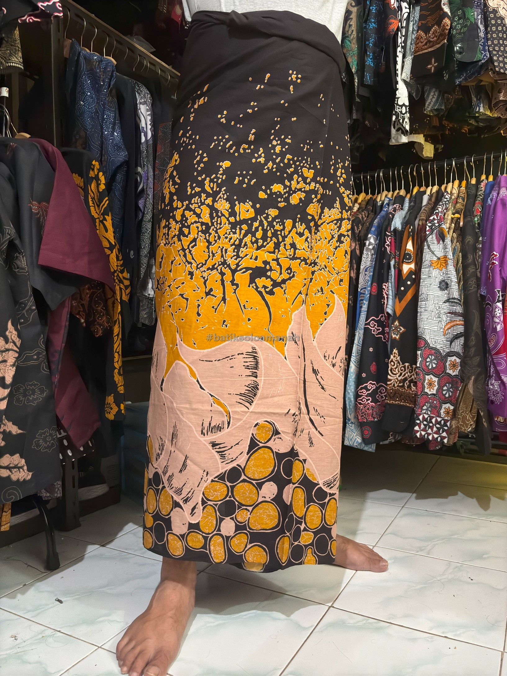 cover-SARUNG BATIK SOLO KALIJAGA KATUN HALUS PREMIUM MODERN BATIKSOLOAMANAH-1