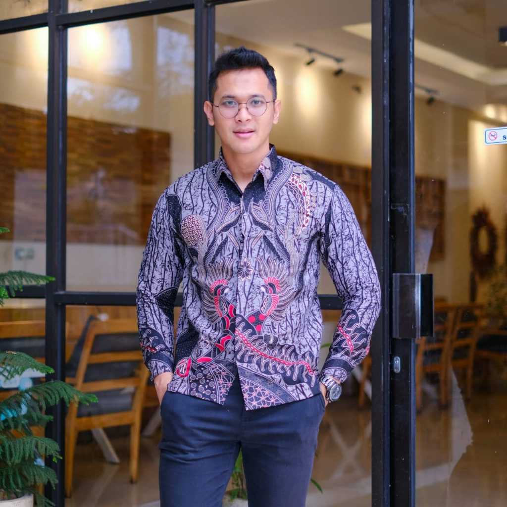 cover-SAYAP RANTING Kemeja Batik Pria Solo Lengan Panjang Lapis Furing By BATIKSOLOAMANAH-1