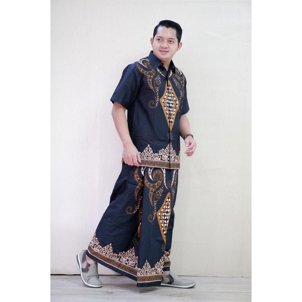 cover-SARUNG BATIK SOLO PERMATA HITAM BATIKSOLOAMANAH-1