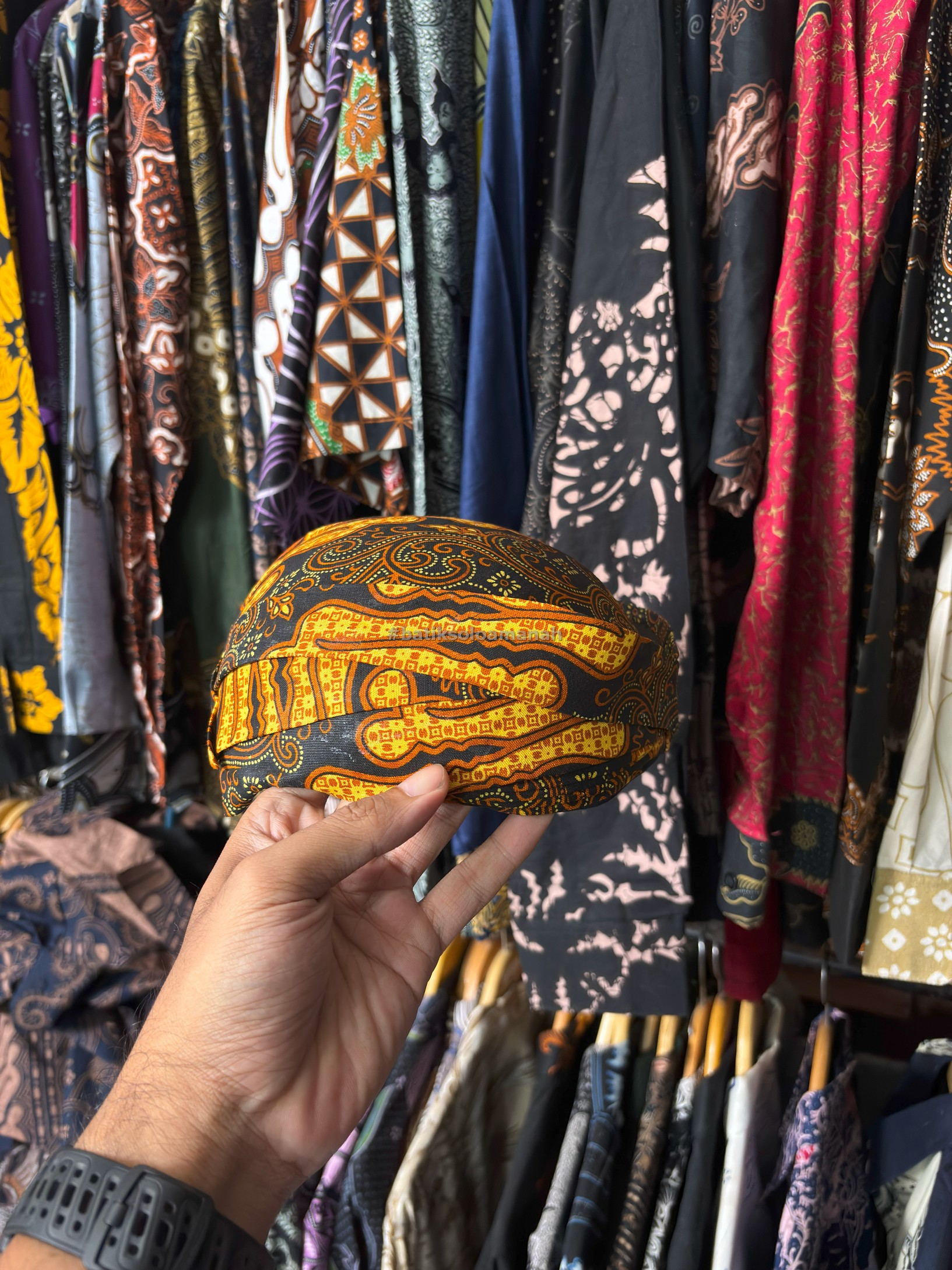 img-BLANGKON SOLO MOTIF PARANG SOGAN COKLAT-4