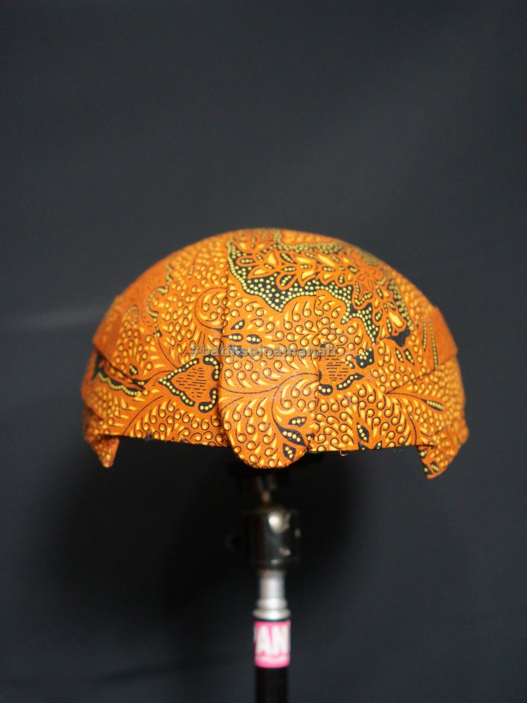 img-BLANGKON SOLO MOTIF WAHYU TUMURUN SOGAN-4